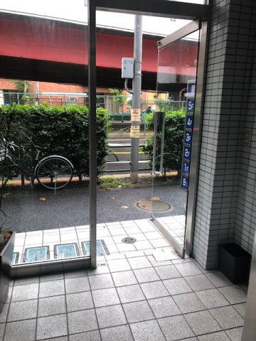 第三日東ビルのロビー