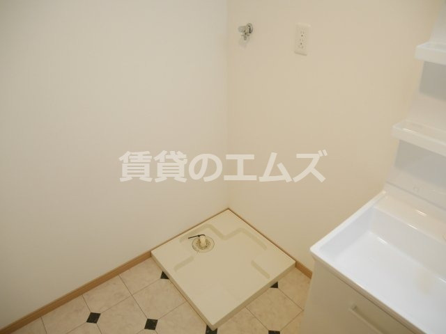 【設備】 | マーブルリヌーキーⅡ | マーブルリヌーキーⅡの室内洗濯機置き場