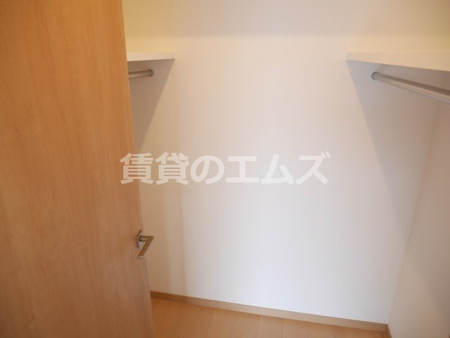 【内装】 | マーブルリヌーキーⅡ | マーブルリヌーキーⅡのウォークインクローゼット