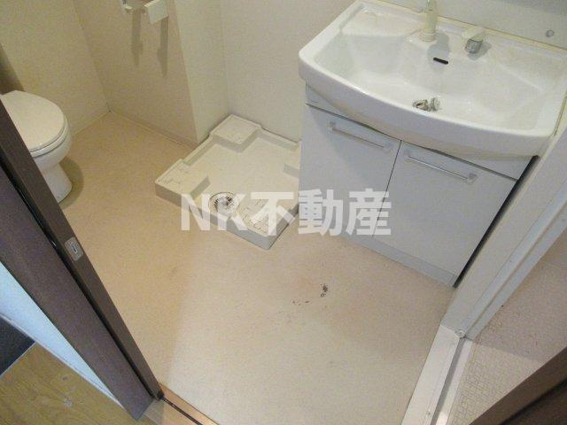 【洗面所】 | アンギン　ルマ（河内小阪賃貸） | スペースが確保できる洗面所です