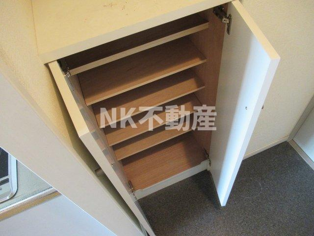 【収納】 | アンギン　ルマ（河内小阪賃貸） | シューズボックスです
