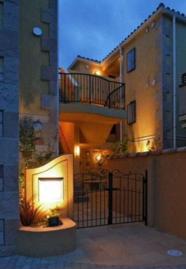 ペリエ市川Ⅱのエントランス