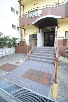 【エントランス】 | 三景マンション