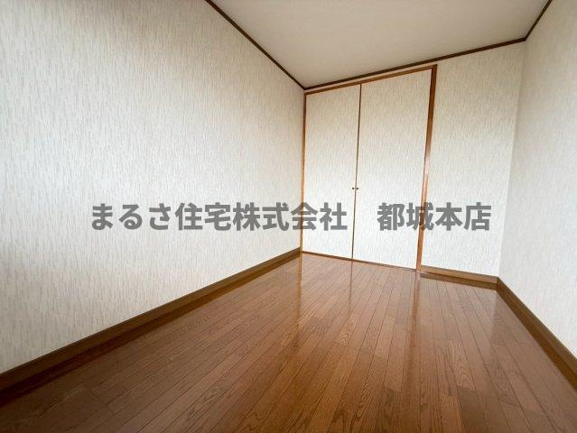 ピアコート旭の居間・リビング