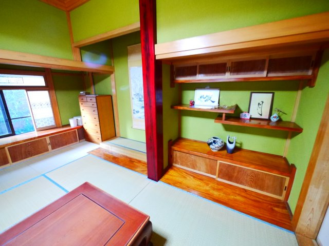 成田市竜台　和風中古邸宅のその他|平成15年5月築 敷地約291坪 建物110坪 注文住宅 庭約150坪 ガレージ車庫2台 閑静な立地