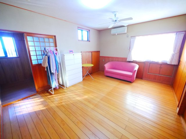 成田市竜台　和風中古邸宅のその他|平成15年5月築 敷地約291坪 建物110坪 注文住宅 庭約150坪 ガレージ車庫2台 閑静な立地
