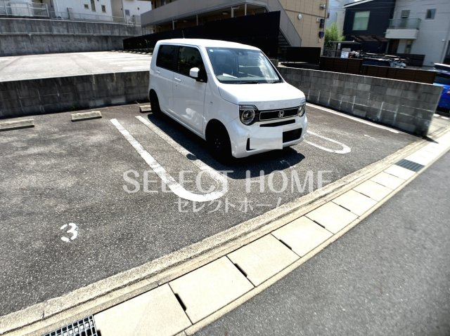 【駐車場】 | ニューシーズ福部池 | 駐車場です