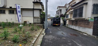 【前面道路含む現地写真】