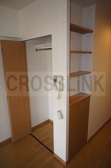 【収納】 | エンクレスト天神東 | 同マンション別号室の画像です