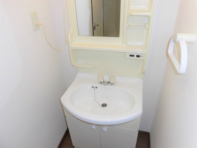 ノーブルFUJII　Aの独立洗面台|イメージ写真