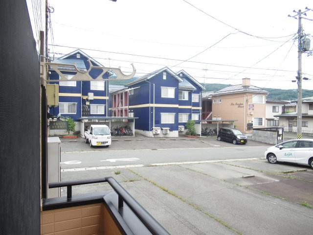 フロントヘルメスのバルコニー