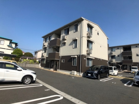 熊本市東区長嶺東５丁目のアパートの外観