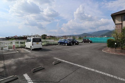 【駐車場】 | ロイヤルタウン蓬沢B