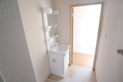 【洗面所】 | ステーションハウスリブB
