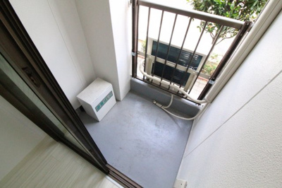 【バルコニー】 | 長田ビル