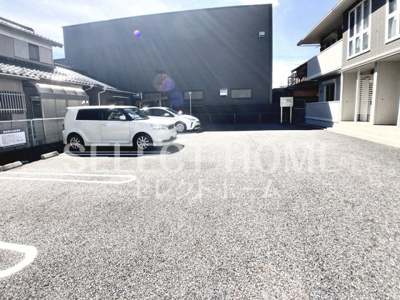【駐車場】 | ジョワボヌール | カースペースがあります