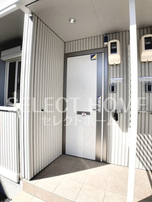 【エントランス】 | ジョワボヌール | 建物の内部です