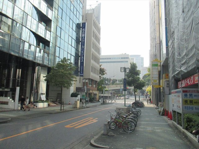 センチュリー栄の周辺|センチュリー栄