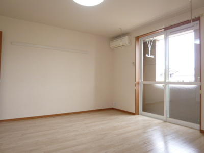 【寝室】 | メゾン・カトレア弐番館