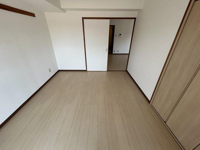 ハイツサンラックの洋室