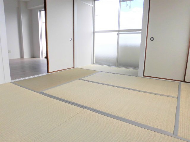 森産ビルの内装