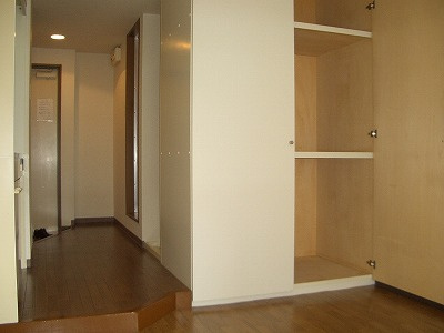 クイーンズマンション元町の収納