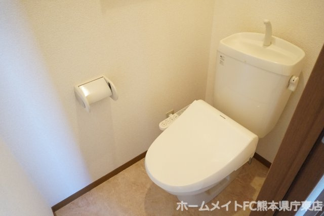 熊本市南区田迎５丁目のアパートのトイレ