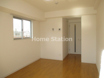 【洋室】 | グローリア新北野