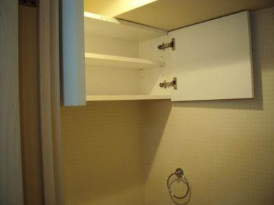 ライブ寺町通のその他|トイレ上部収納