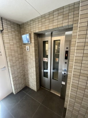 【その他共用部分】 | パレステージ関内大通り公園 | お買い物時やベビーカーの出し入れに便利なエレベーター付。