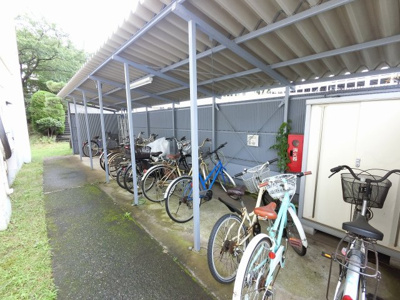 【その他共用部分】 | 富岡シーサイドコーポE棟 | 駐輪場