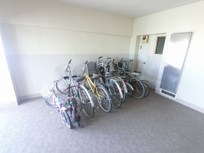 【その他共用部分】 | 峰沢団地5号棟 | 駐輪場