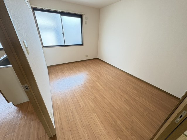 シャルマンハイツの居間・リビング