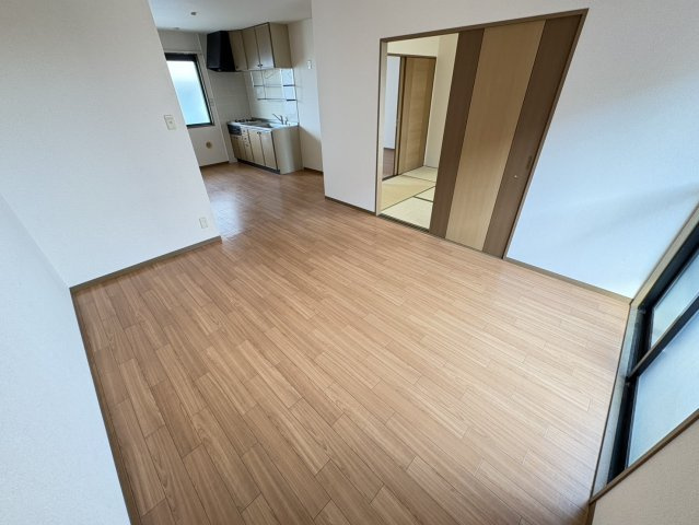 シャルマンハイツの居間・リビング