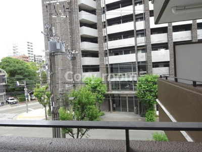 【展望】 | ハシモトエージェンシービル1 | 東向きバルコニーからの眺めです