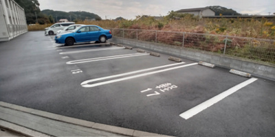 【駐車場】 | PLATINA