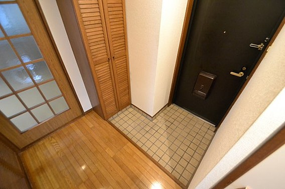 サンヴェール青谷の玄関