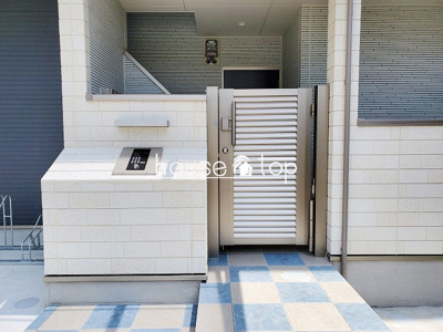 【エントランス】 | ノイヴェル道意町