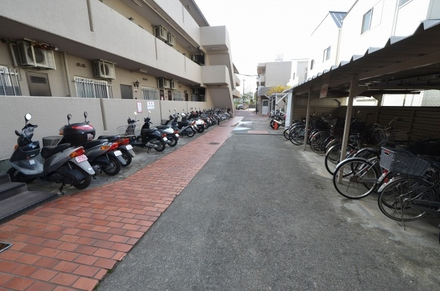 駐輪場