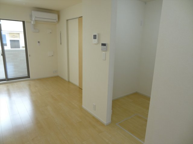 ロベルタⅡの洋室