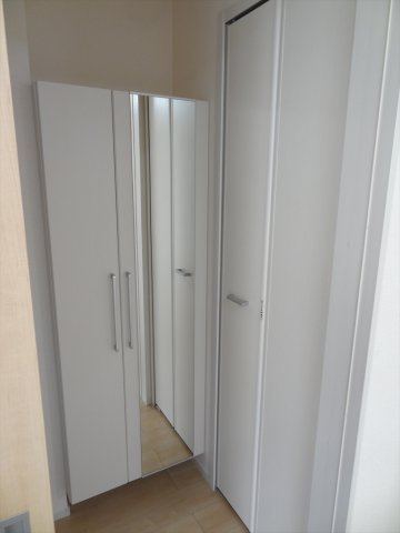 ロベルタⅡの玄関