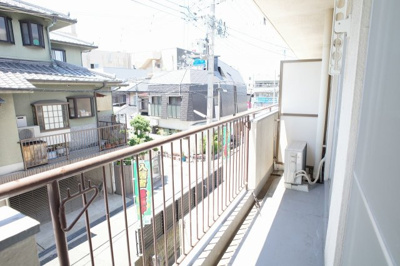 【バルコニー】 | コンフィー鴻池新田駅前