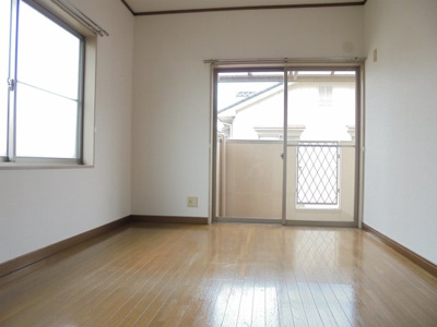 【寝室】 | ファミーユ新涯 | 洋室6帖