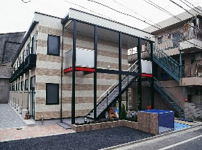 レオパレスヴィラ　ラビニアの外観