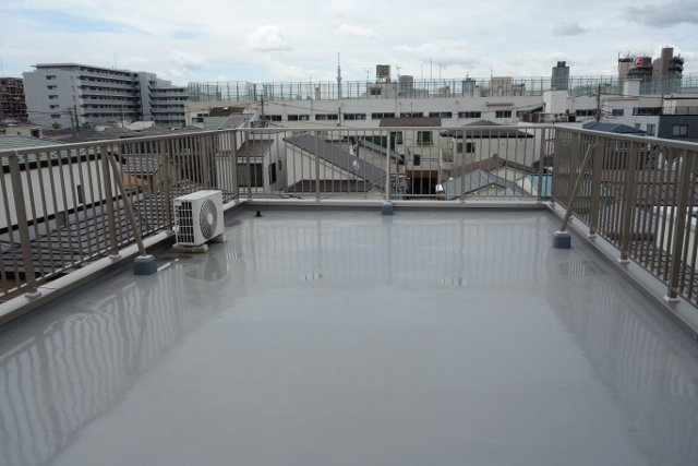 足立区足立４丁目のアパートのその他共用部分|屋上。物干しなどにお使いいただけます