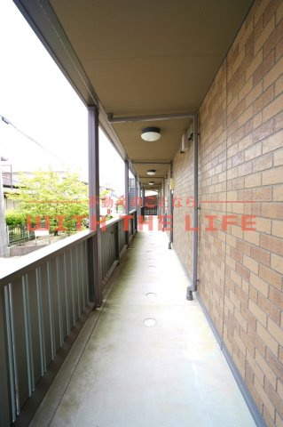 ラーン・サバーイ【10，000円キャッシュバック対象物件】のロビー|毎日通るロビーはこのようになっています