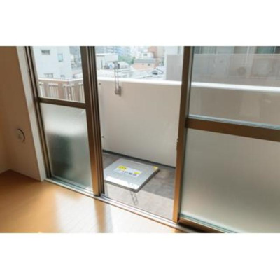 【バルコニー】 | キャメルプレイス