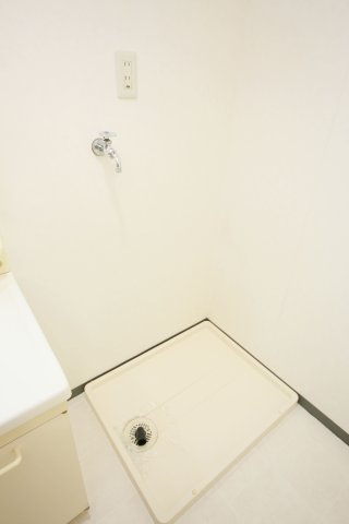 寺由ビルの設備