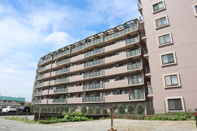 コスモ船橋滝不動　１階の外観|コスモ船橋滝不動　１階部分　角住戸　滝不動駅徒歩１分の立地