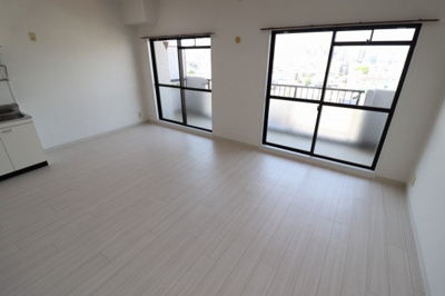 【居間・リビング】 | リベラルパレス城東A棟